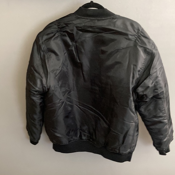Forever 21 bomber jacket - Picture 3 of 3